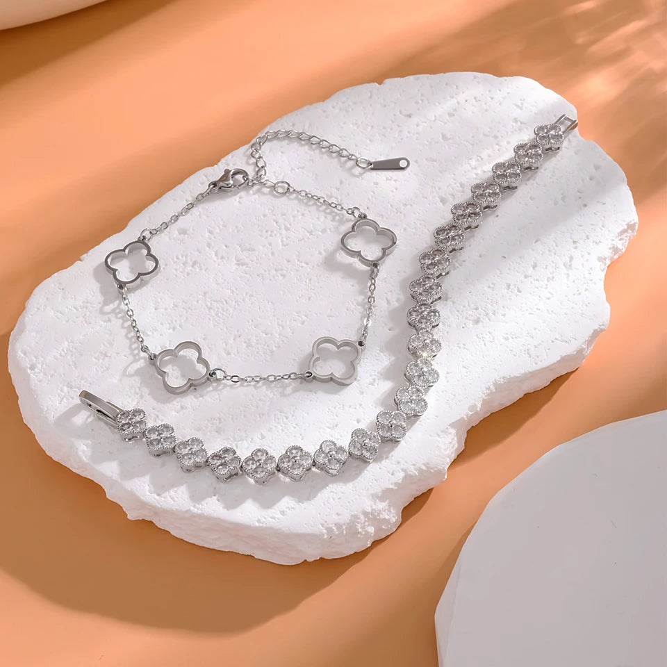 Four-Leaf Clover Zircon Flower Bracelet for Women – Stainless Steel Chain