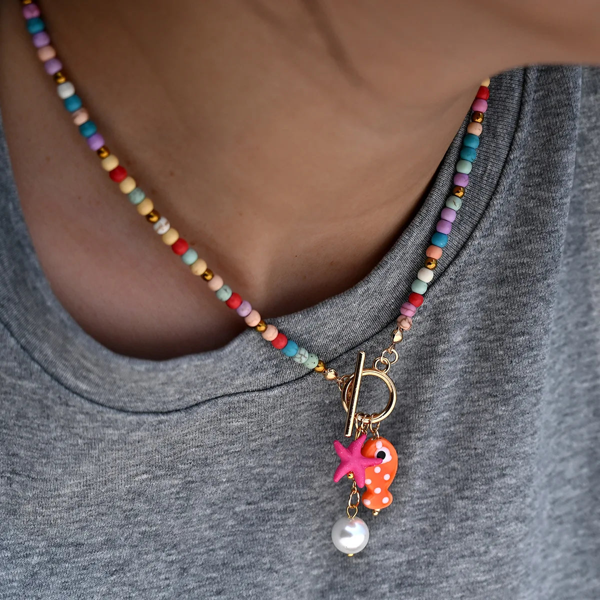 Bohemian Ceramic Fish & Starfish Pendant Necklace – Rainbow Bead Beach Jewelry